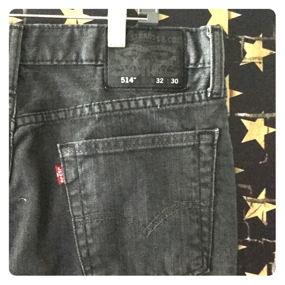 Levi’s black loose fit.Men/women worn once.